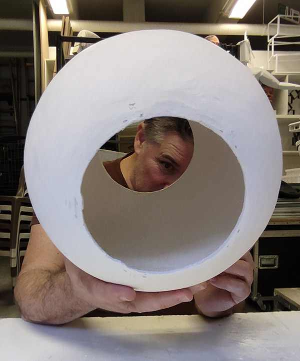 Bob Red en atelier de sculpture